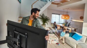 The Multifunctionality of Full Motion TV Brackets in Living Room Design